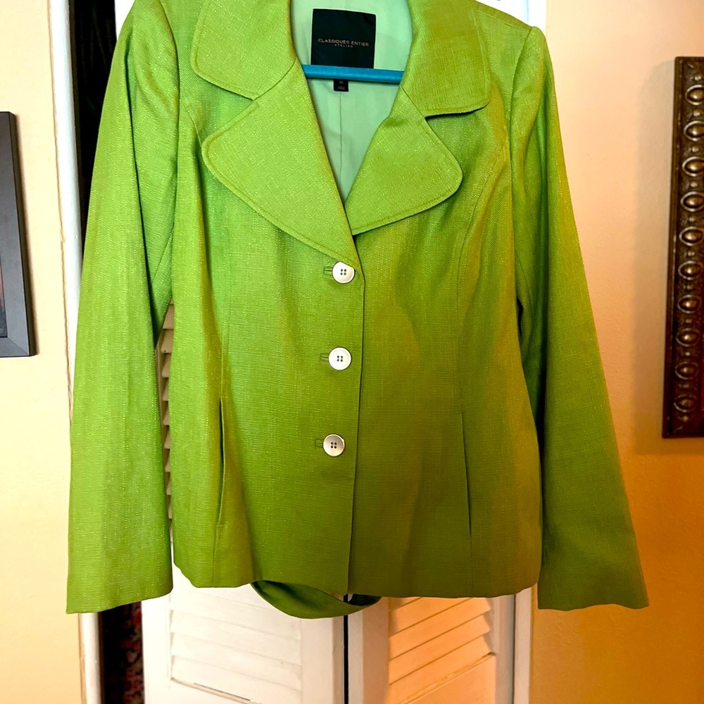 Medium size women's Blazer
